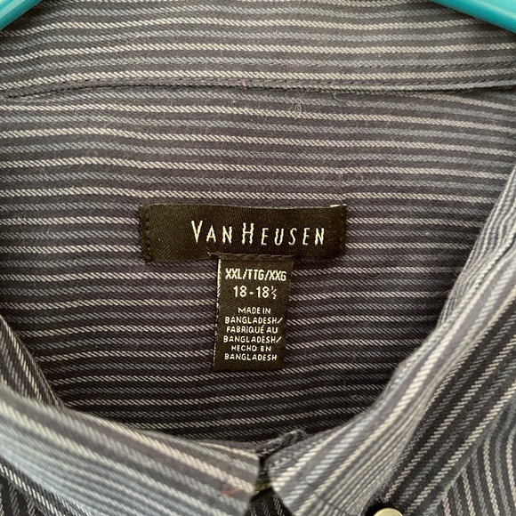 Van Heusen shirt - Picture 2 of 2